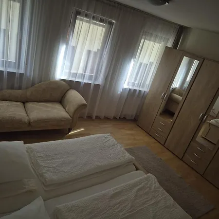 ゲストハウス Haus Sofia