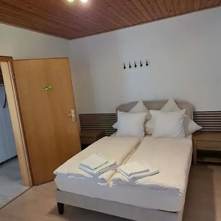 ゲストハウス Haus Sofia